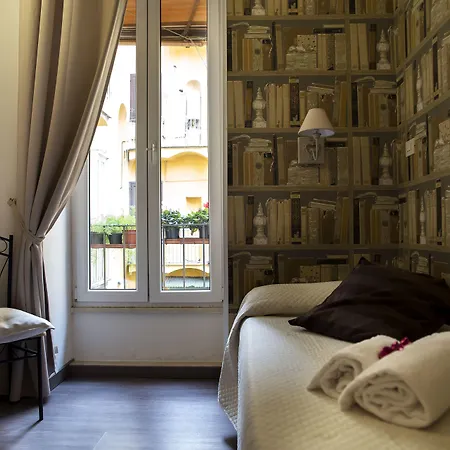 Guest House Casa Vicenza Roma-3