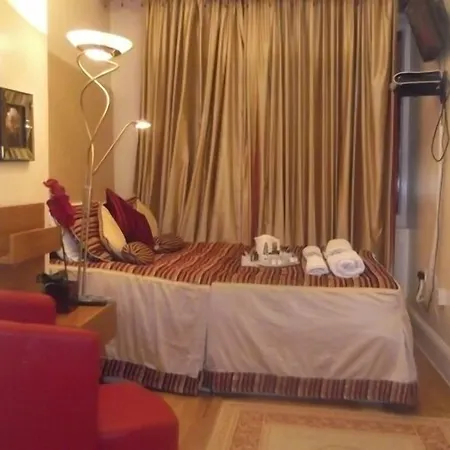 Abc Hyde Park Hotel-2
