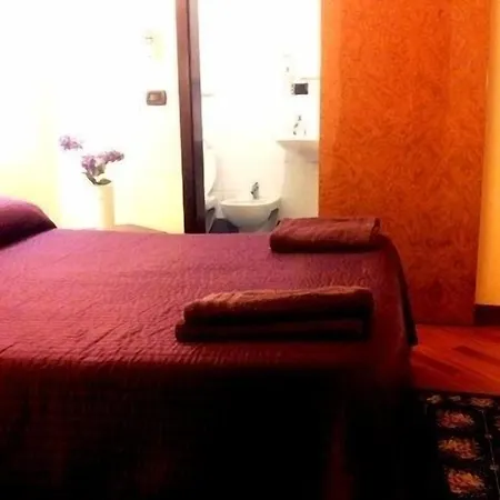 Termini Station Rooms-3
