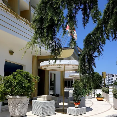 Hotel Royal-2
