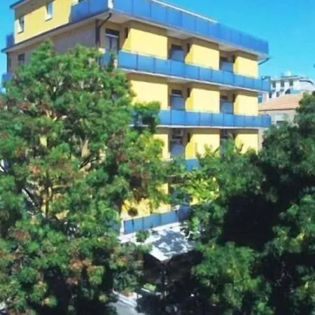 Hotel Capitol-2