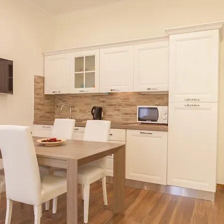 Donna Margherita Rome Suite&Rooms-2