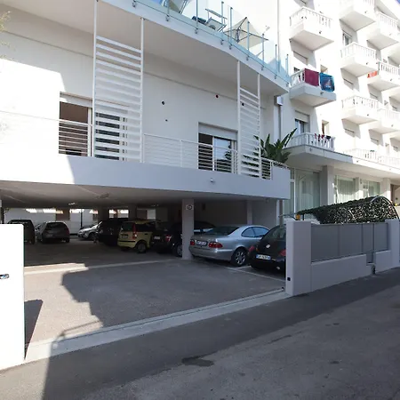 Hotel Tropical-2