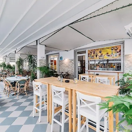 Hotel Rosmary-3