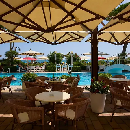 Ruhl Beach Hotel & Suites-2