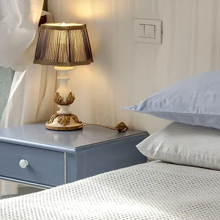 LM Suites Spagna-3