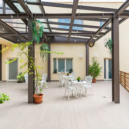 Aeterno Eco Guest House-3