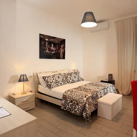 B&B Brothers Suite Vomero-3