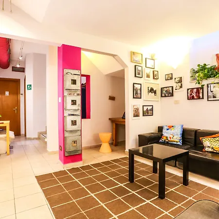 The Beehive Hostel-3