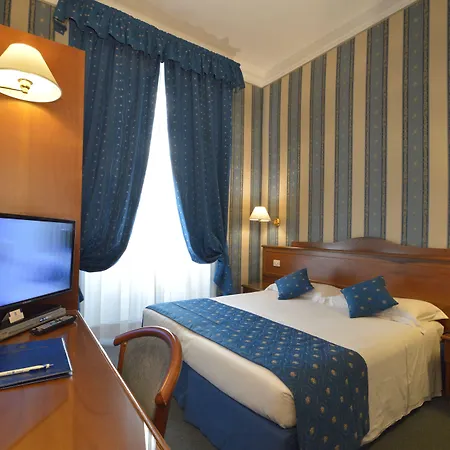 Hotel Montecarlo-2