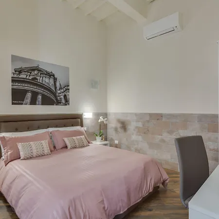 Navona Charme Suite-2