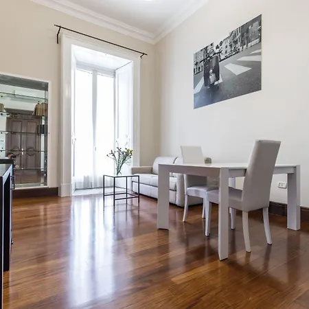 Gramsci Suites-3