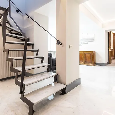 Gramsci Suites-2