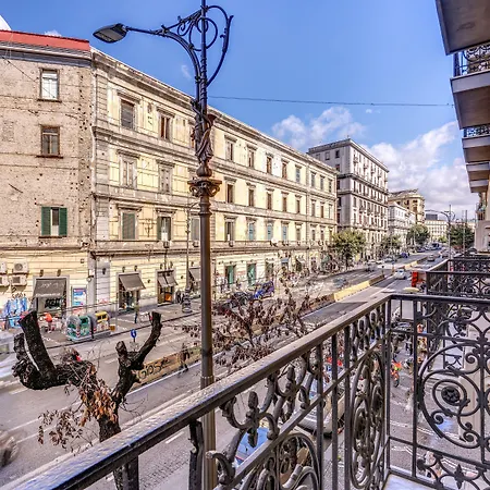 Gallery Suite Naples-2