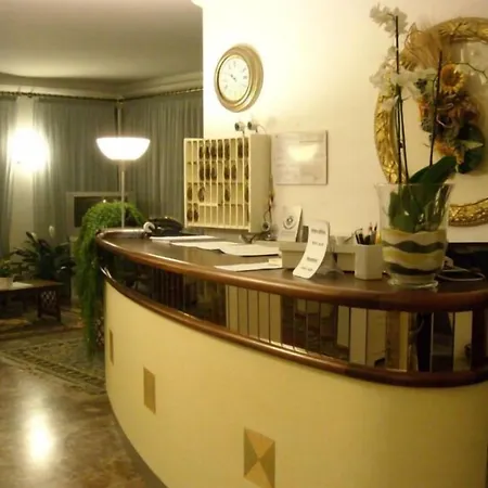 Hotel Haiti-2