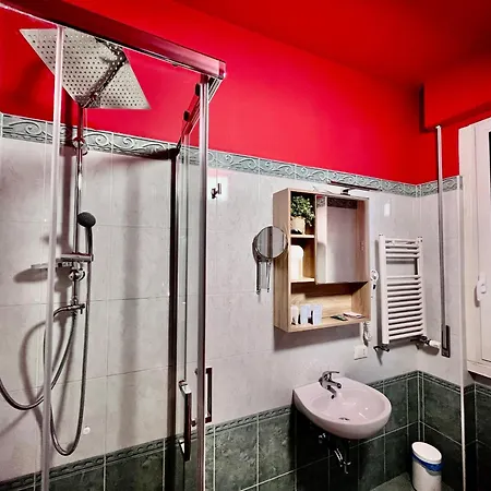 Bobotel Urban Guesthouse-2