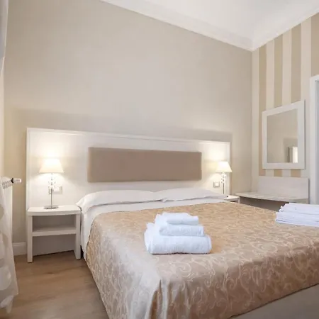 Opera Relais R&B-3