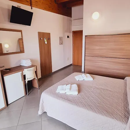 Hotel Arno-3