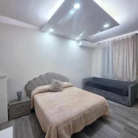 Glint House Prestige-2
