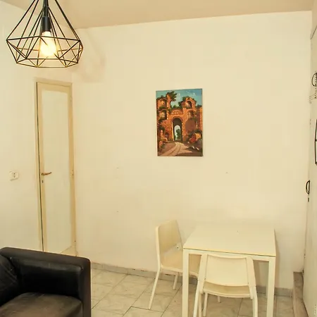 Naples Pizza Hostel-3