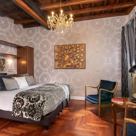 The Inn At The Spanish Steps-2