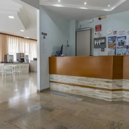 Hotel Levante Convenzionato Aquafan Riccione-2