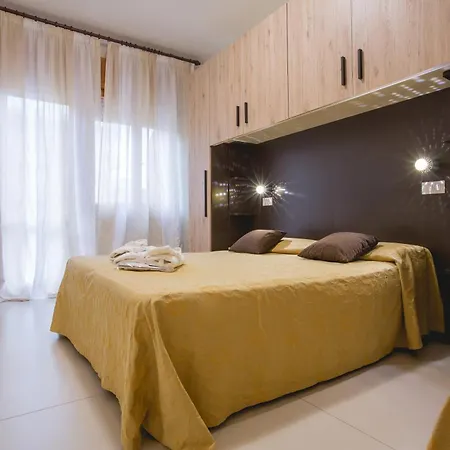 Hotel Augusta-2