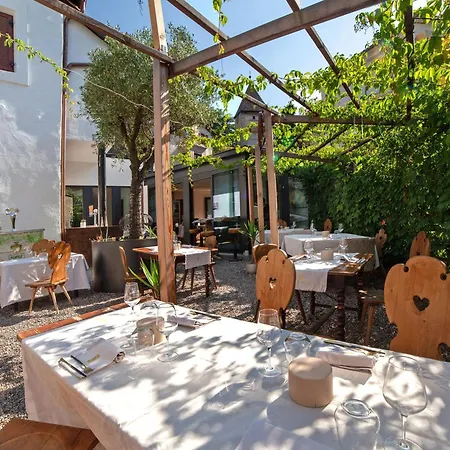 Boutique Hotel Santer Klause-2