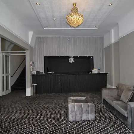 Hyde Park Court Hotel-2