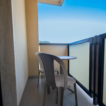 Hotel Monica-2