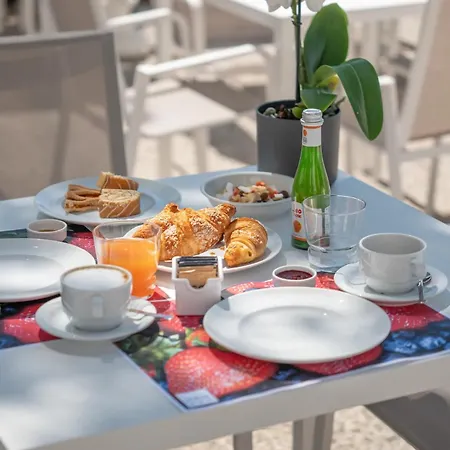 Hotel Sanremo-3