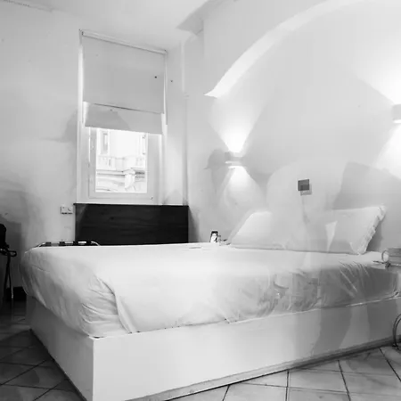 Albergo Delle Regioni, Barberini - Fontana di Trevi-2