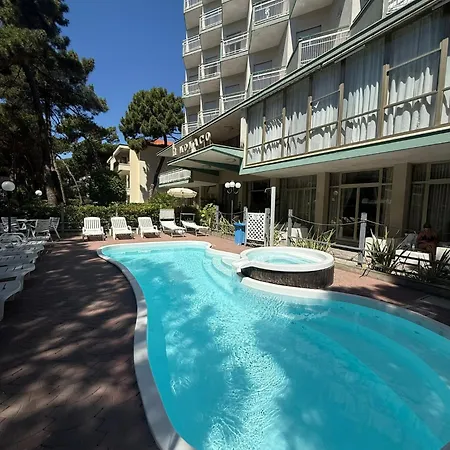 Hotel Monaco - parcheggio incluso e piscina-3