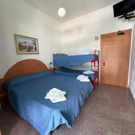 Hotel Everest-3