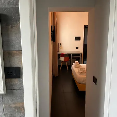 Dazio Exclusive Rooms-2