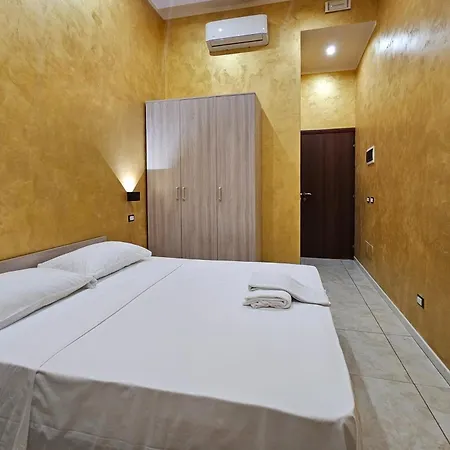 Hotel Ferrari-2