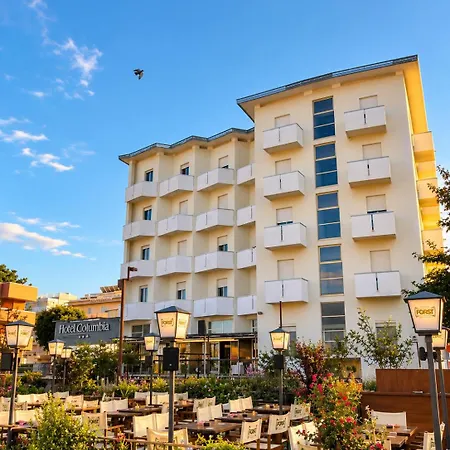 Hotel Columbia Frontemare-3