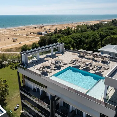 Residence Diana Seafront-3