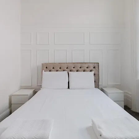 The Hyde Hotel-2