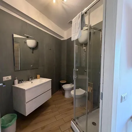 Walk Rooms-3