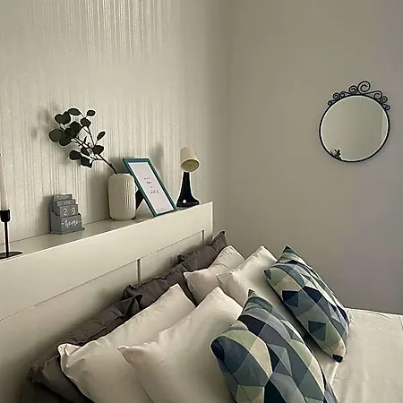Sophia Boutique Home-3