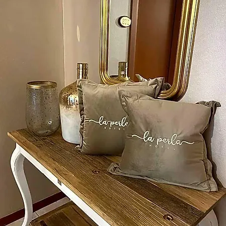 Hotel La Perla-2