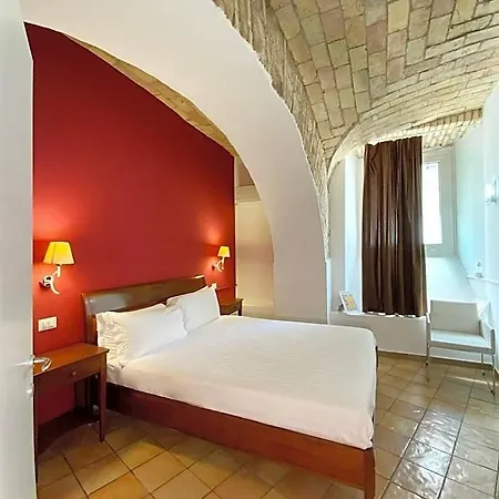 Roma Resort Colosseum-2