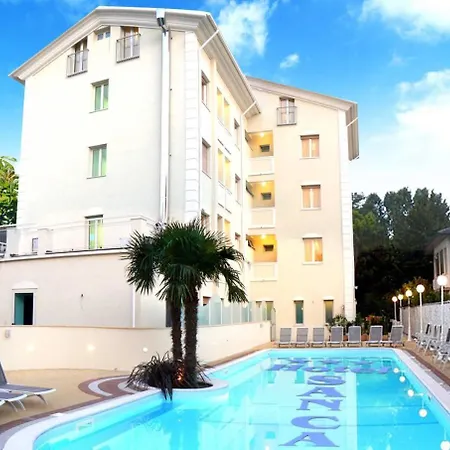 Hotel San Carlo Cesenatico-3