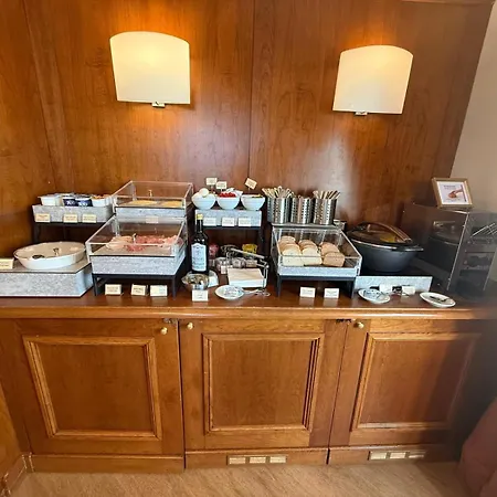 Best Western Hotel Astrid-3
