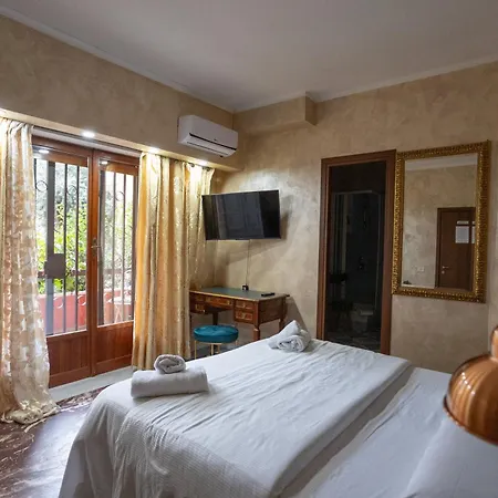Casa Romana-2