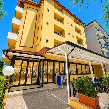 Hotel Mignon Riccione Fronte Mare-3