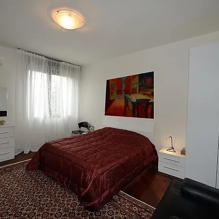 Tintoretto Inn B&B-2