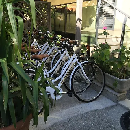 Hotel Athena-3