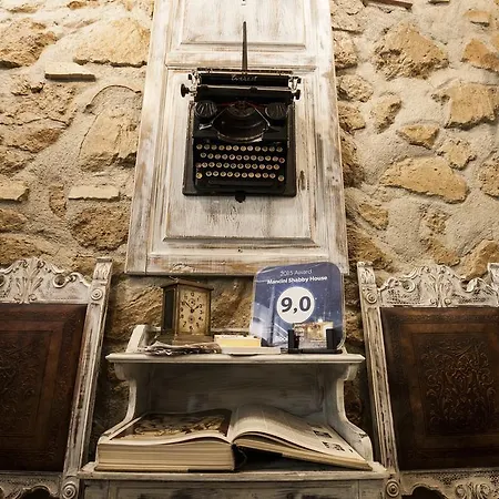 Mancini Shabby House-2